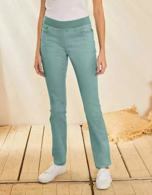 Панталон в плътен цвят с джобове