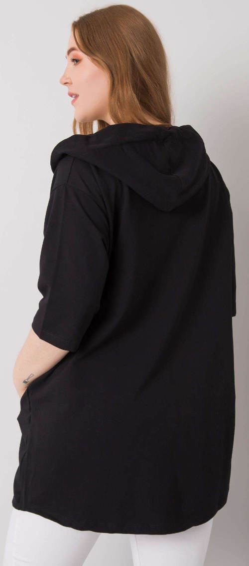 Черна блуза с качулка за плюс размер с качулка